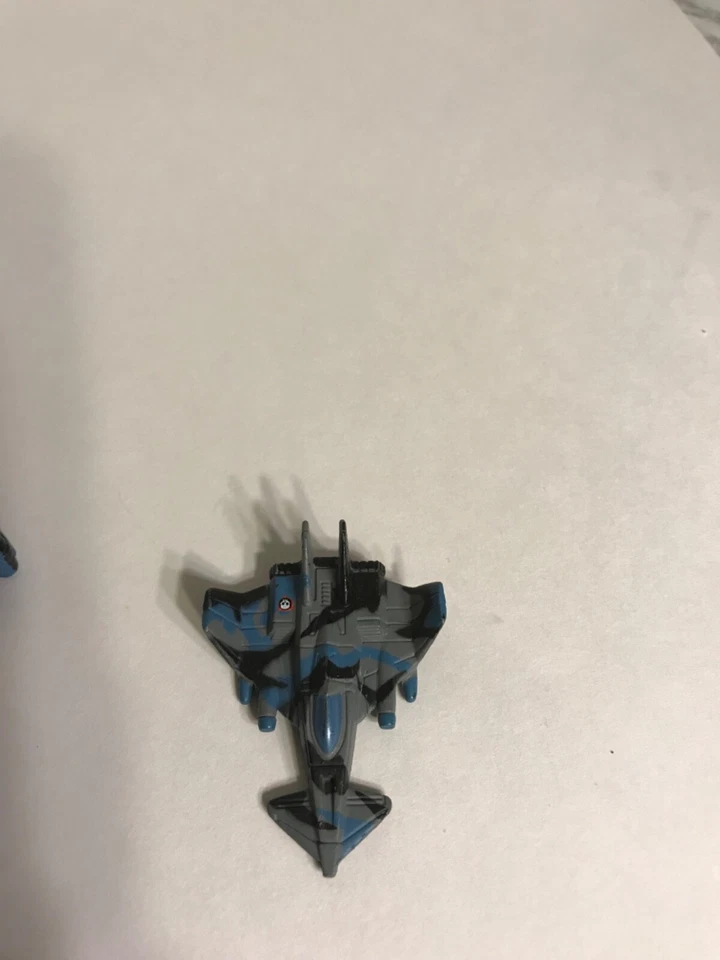 Vintage 1994' Galoob Micro Machines Military Vehicle Sub Bomber Tank Plane Lot - Image 2 of 4