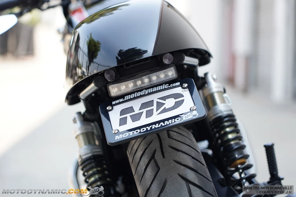 Eliminador de guardabarros Triumph Scrambler Bonneville Thruxton con luz trasera LED TRANSPARENTE Foto 3 de 4