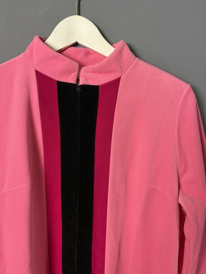 Bata de salón vintage años 70 VANITY FAIR para mujer talla 12 rosa chicle/negro a rayas Foto 2 de 4