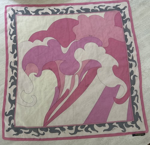 EMILIO PUCCI Firenze Italy Silk Scarf chiffon  Geometric  Pinks