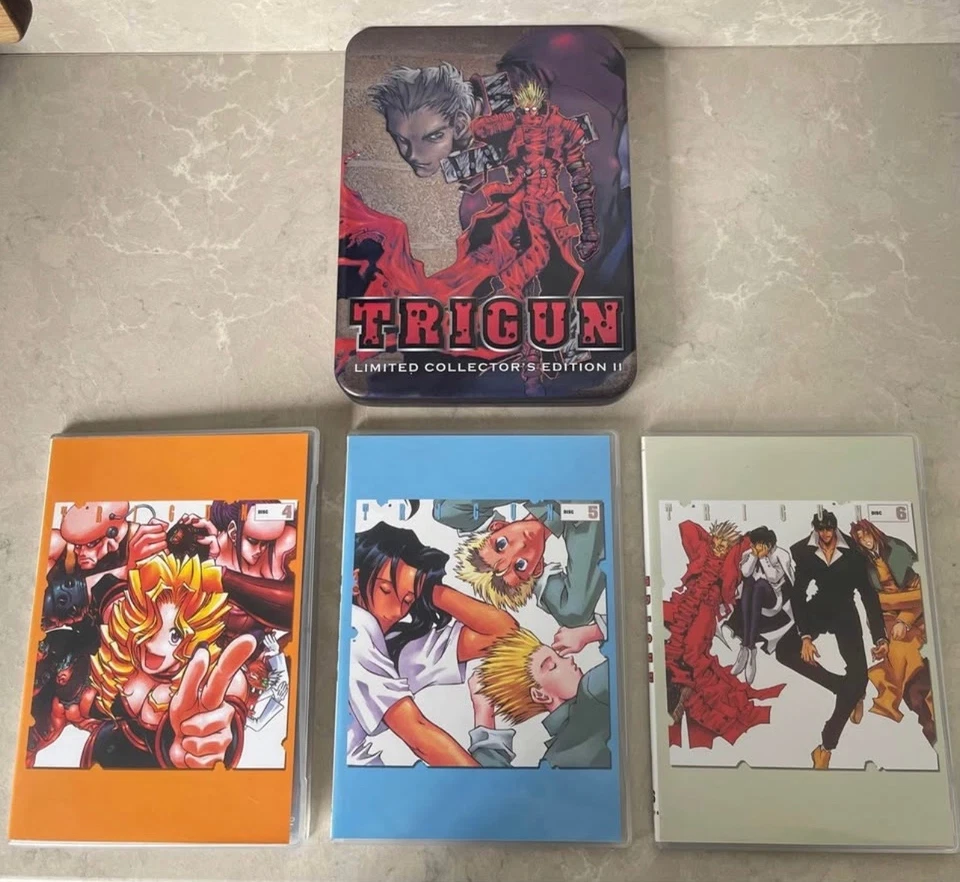 Trigun Limited Collector's Edition (I & II) Tin Embossed 3-Disc DVD Set (2003). - Image 4 of 4