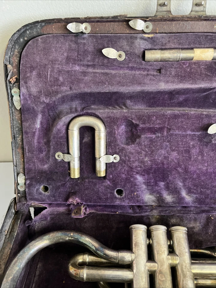 罕见英国贝松原型芝加哥孔角 1903 年 - 原包装古董 — 第 3/4 张图片