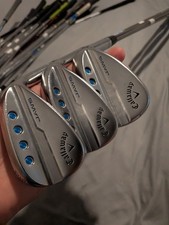 Right Callaway Jaws MD5 platinum chrome wedge set.50,54,58.graphite