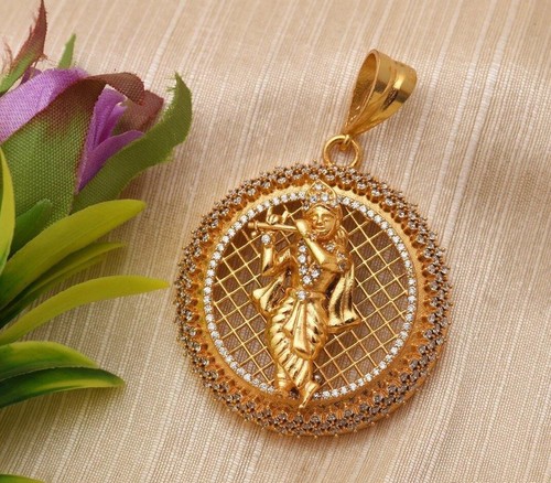 Lord Krishna Flute Gold Plated Round 