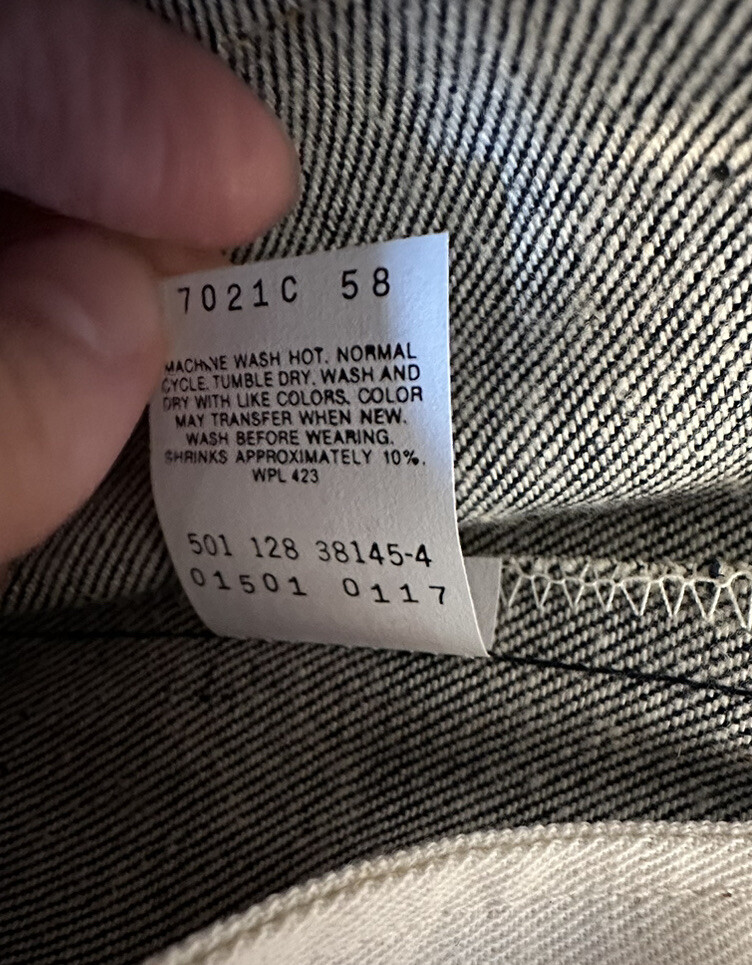 NWT Levis Vintage 1980s 501 Shrink To Fit Denim Jeans Made In USA 35x38