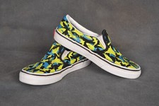 VANS OFF THE WALL Size 3 US Kid Glow In the Dark Shark Swim Sneakers Shark Week
