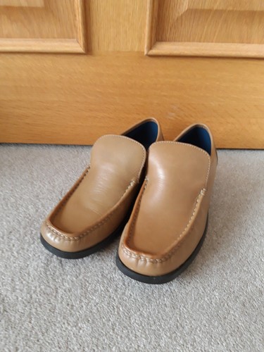 Mens Loafers Tan/Nude Shoes Size 8