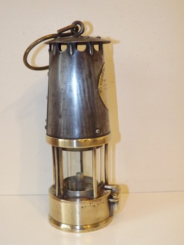 Vintage Eccles Protector Lamp & Lighting Company Type SL Miners Lamp - Picture 15 of 15