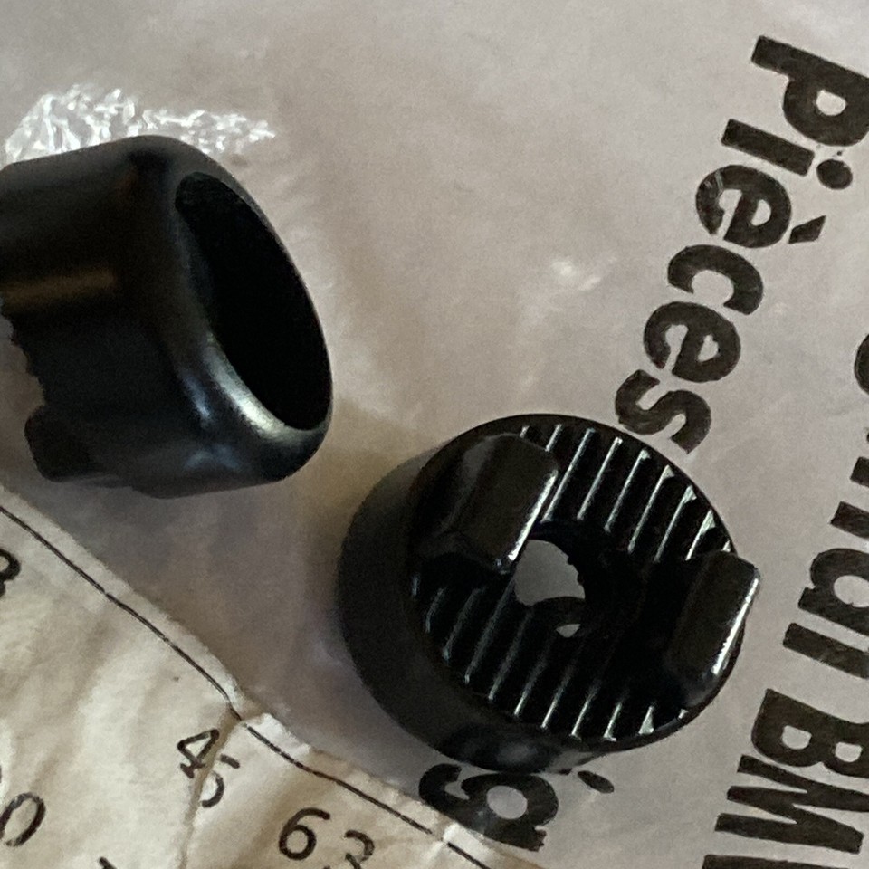 BMW Motorcycle 46632307266 X2 Washer Spacer Windshield 800 R80GS 1000 ...