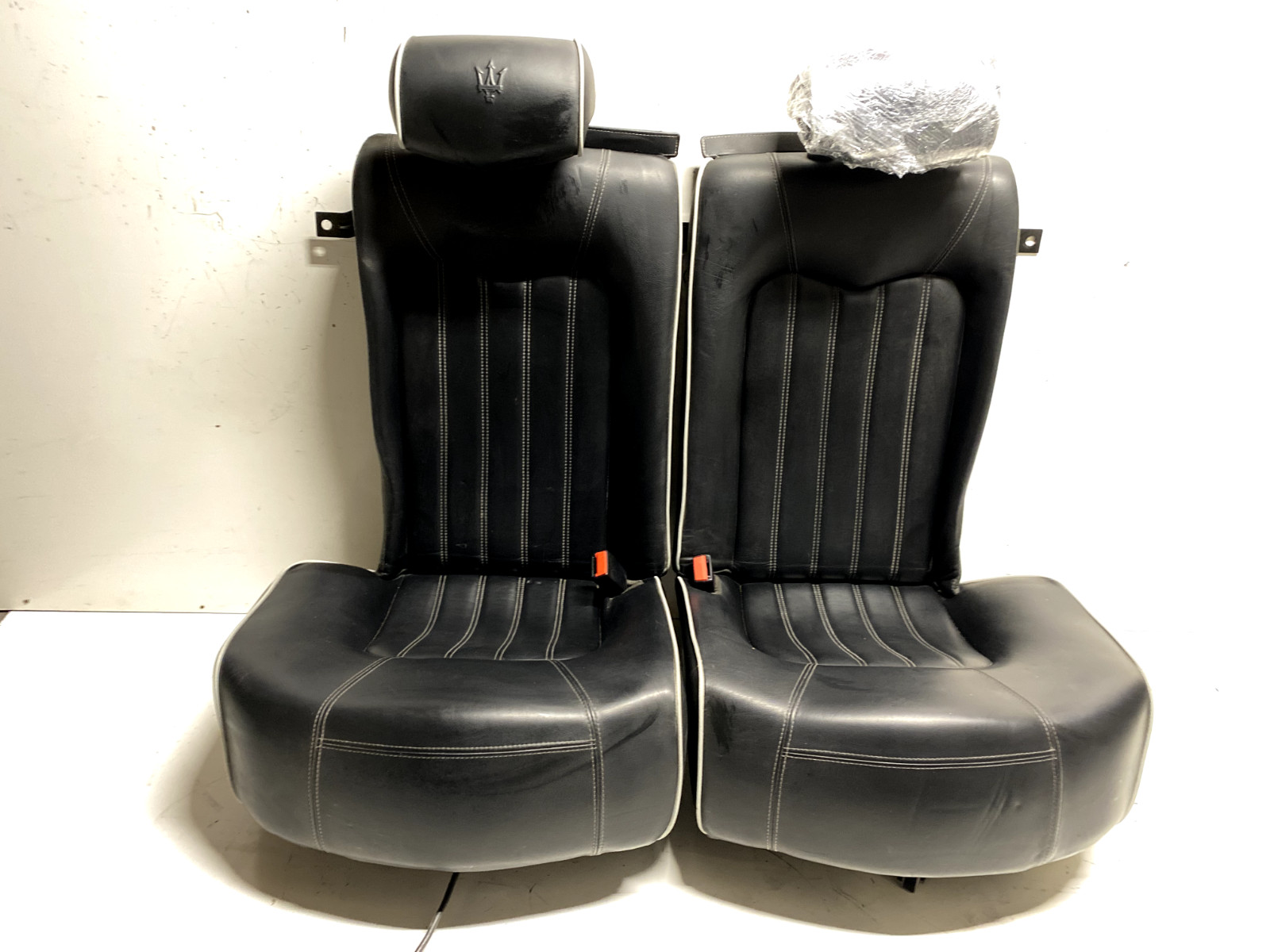 2003-2012 MASERATI QUATTROPORTE OEM REAR BLACK LEATHER SEATS DRIVER PASSENGER