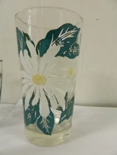 Boscul  Peanut Butter Glass Star Magnolia   Flower 5"