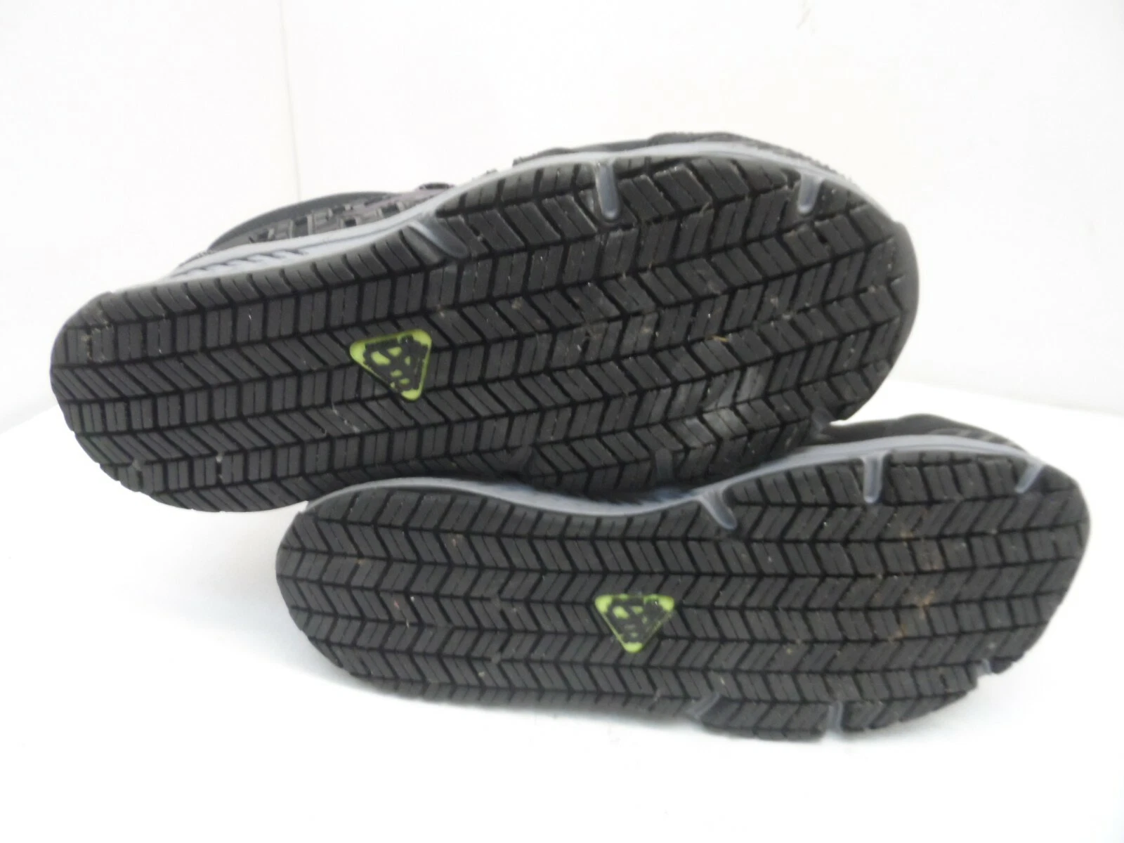 Scarpe da lavoro casual da donna New Balance 412 punta in lega nere viola taglia 5M