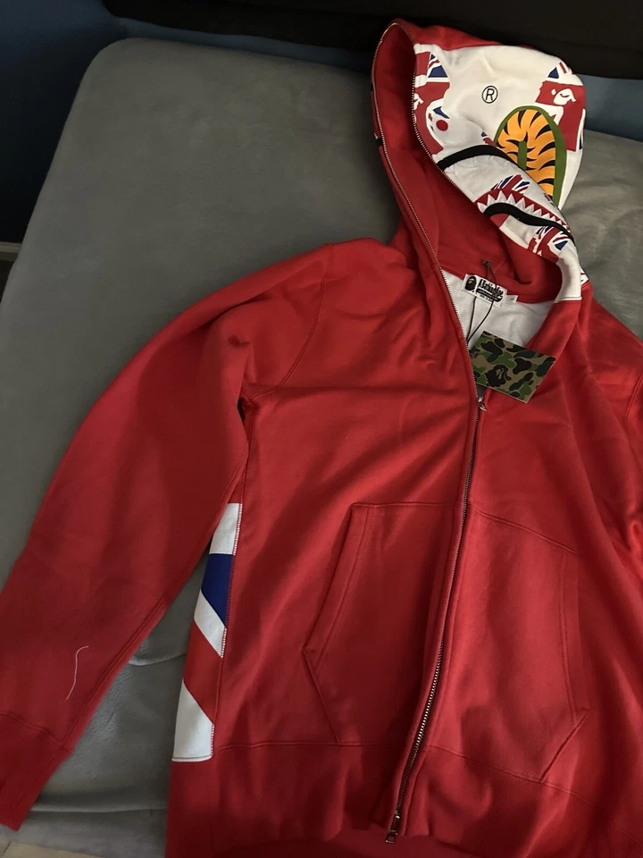 Bape UK Chaqueta Tiburón Grande NUEVO Foto 2 de 4