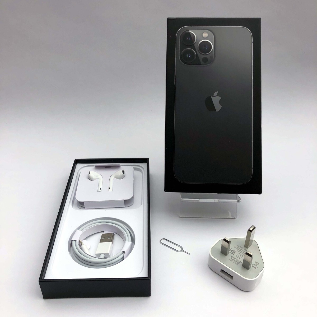 Apple iPhone 13 Pro maxシルバー128箱無し(おまけ有り) Original Box Apple - iPhone 13 PRO MAX Sliver - with Sim
