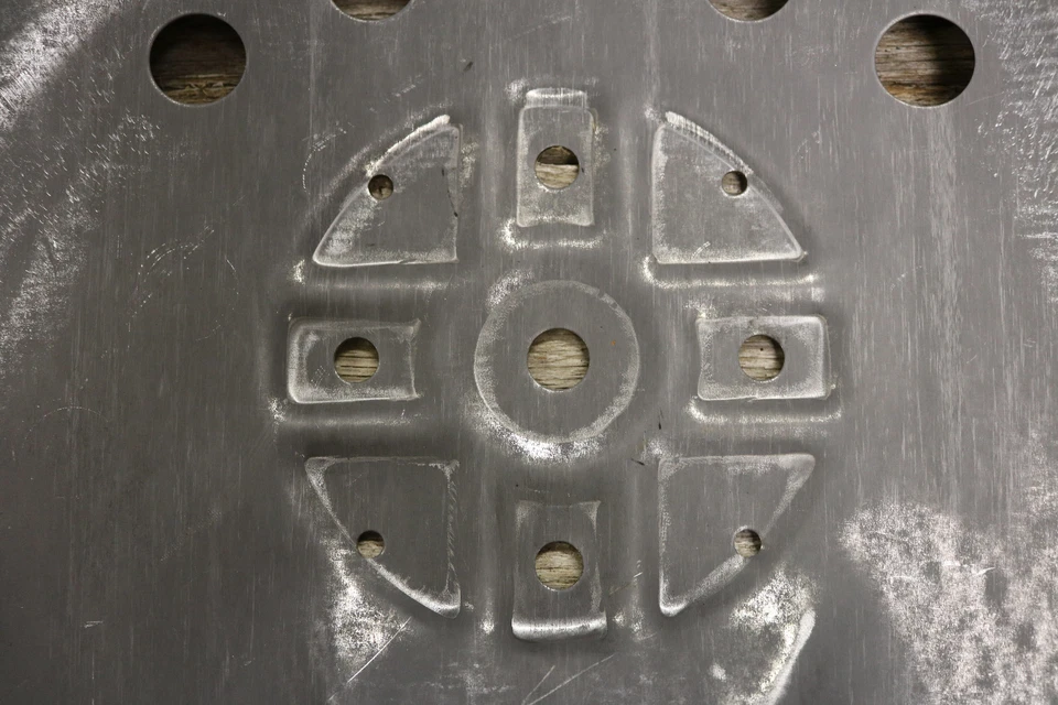 Asiento de tractor de metal estilo antiguo RÚSTICO rancho decoración del hogar taburete de vagón de granja Foto 2 de 4