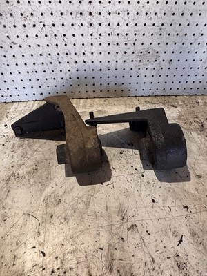 94-98 Dodge Ram 12v Cummins Diesel ENGINE MOTOR MOUNTS With Bolts  