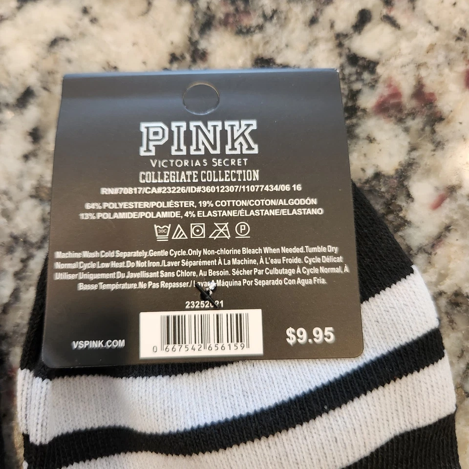 Calcetines Victoria's Secret Collegiate Collection Crew - 3 pares nuevos con etiquetas Foto 3 de 4
