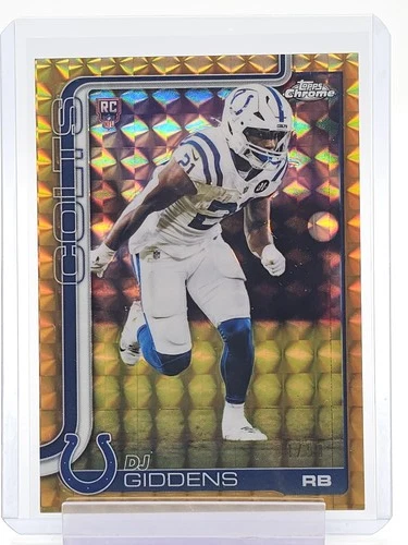 2025 Topps Chrome Football Gold Geometric Refractor DJ Giddens #390