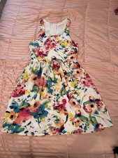 Everly vintage sleeveless floral print fit and flare textured dress. Size S.