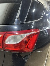 2021 Chevrolet Equinox Right RH Tail Light Assembly w/o LED Quarter Pane