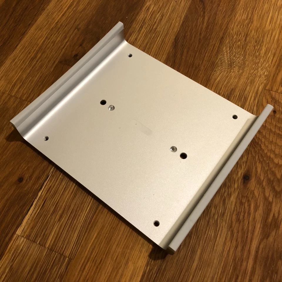 Apple 923-0424 VESA Mounting Bracket for iMac 27" A1419 and A2115 Late 2012-2020 - Image 2 of 4