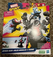 Marvel Stunt Squad Villain Knockdown Playset Spider-Man & Miles Morales vs Venom