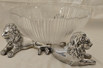 Siegfried and Roy Decorative glass Bowl Supported By metal Lion Figurines
