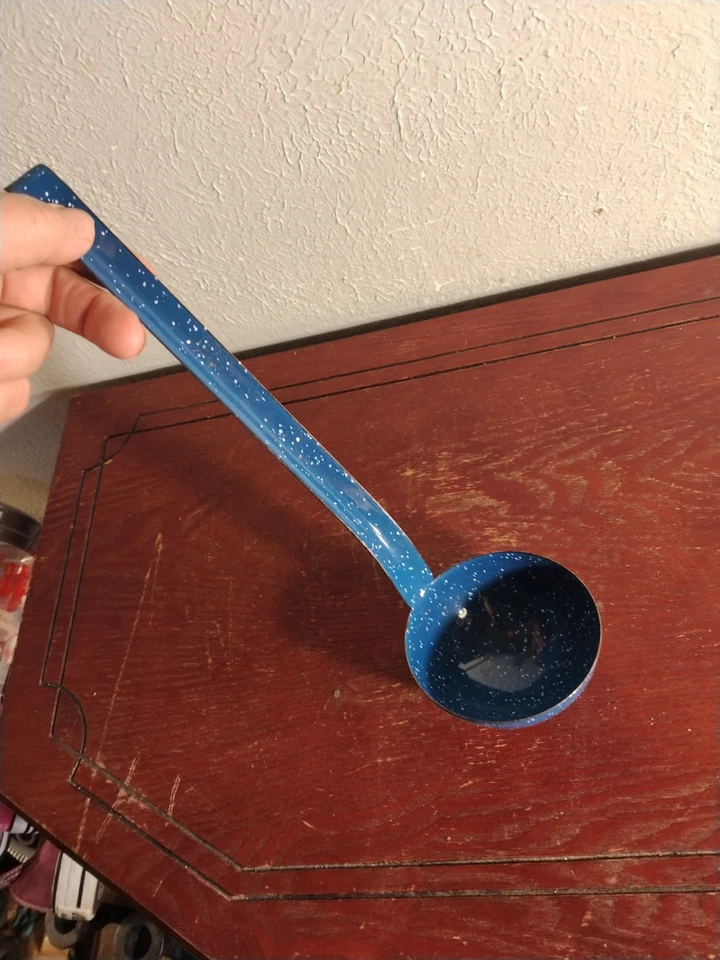 Vintage Blue Speckled Enamelware Metal Ladle Dipper Farmhouse Camping Never Used - Image 2 of 3