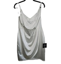 NWT! Lulu's Dress Womens Large Elegant White Satin Bridal Wrap Slip Silky NEW!