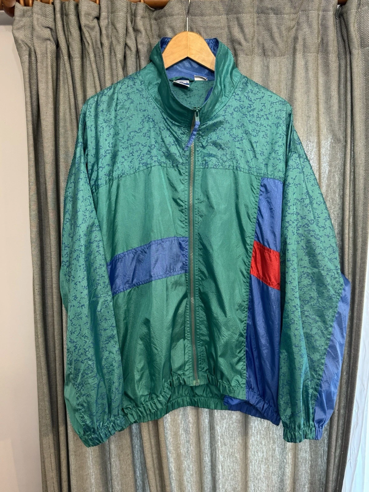 Vintage 90s Pro Spirit Windbreaker Jacket Size M