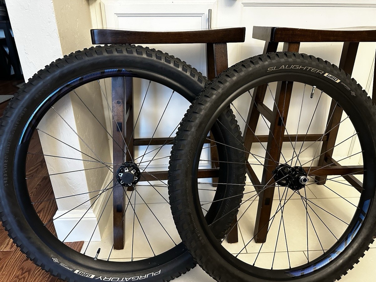 Bicycle Roval 29 Hookless Alloy 30mm Roval Traverse Rim Roval