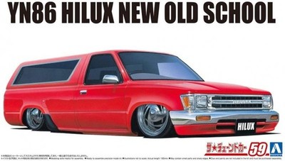 Aoshima 1/24 Scale The Tuned Car Model Kit Toyota YN86 Hilux New Old School '95