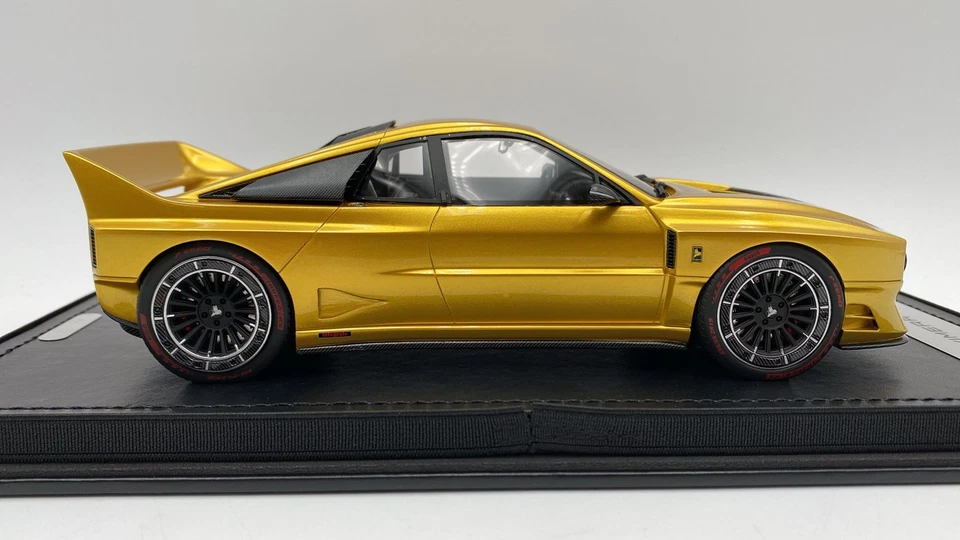 TM18413A Tecnomodel Lancia 037 Kimera EVO 38 Metallic Yellow Press 2024/25 - Immagine 4 di 4