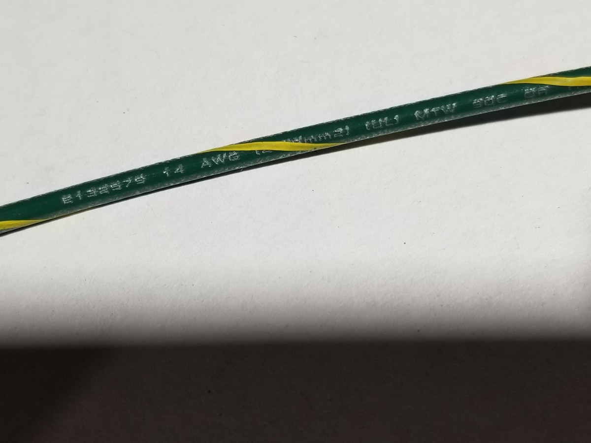 Unified Wire&Cable #14awg 19 Strand THHN/THWN-2 Building Green/Yellow Str /100ft