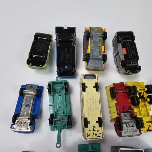 LOT RARE 23 OLD VINTAGE LESNEY MATCHBOX CARS VEHICLES VANS TRUCKS - Picture 10 of 18