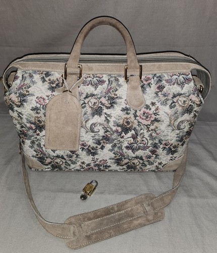 VINTAGE FRENCH LUGGAGE CO GRAY ROSE COSMETIC TRAIN CASE - Picture 2 of 7