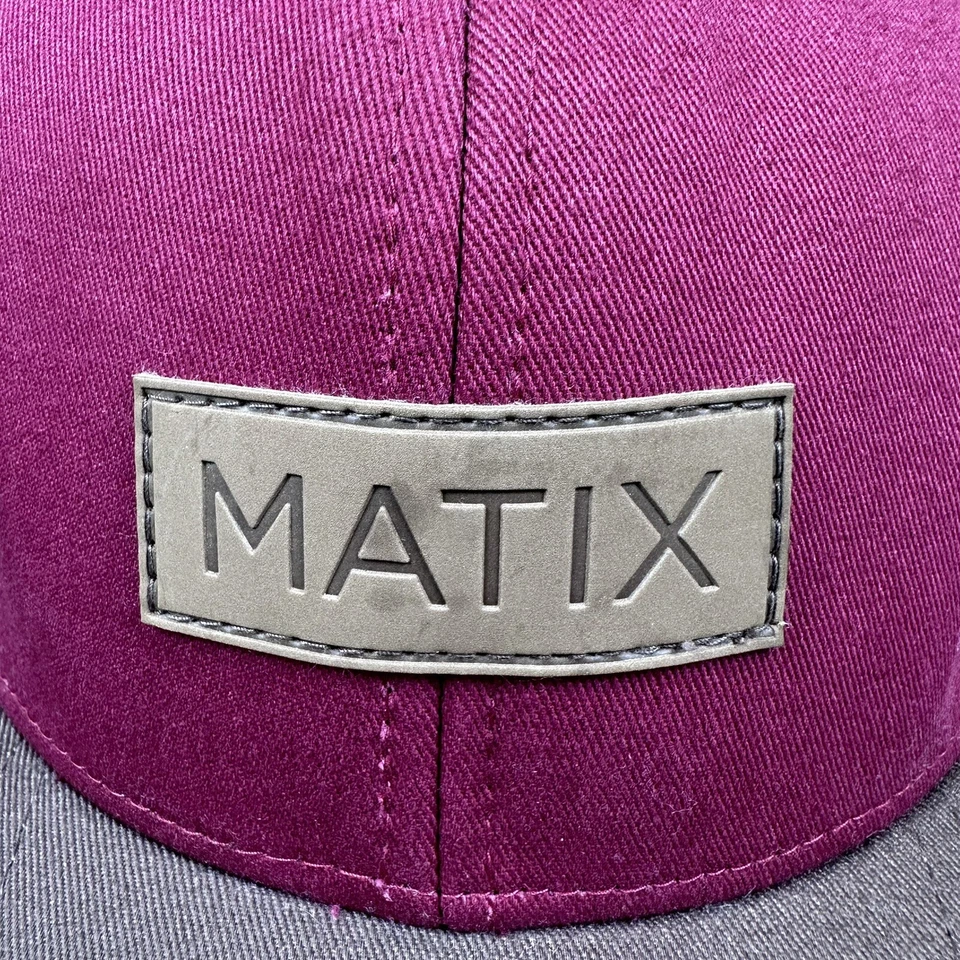 Gorra gorra Matix para hombre con cierre a presión roja marrón parche de cuero logotipo Foto 2 de 4