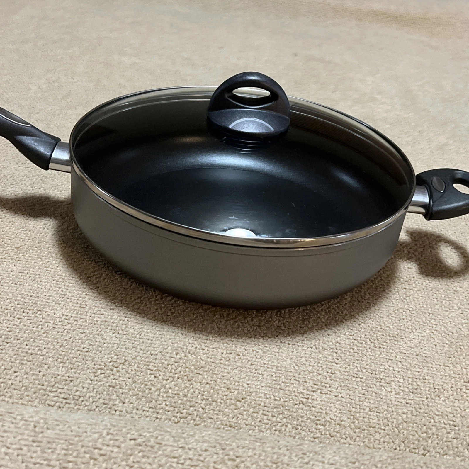 Bialetti Impact Non-Stick Cookware HI Base System 12” 5.5qt Saute Pan, Gray