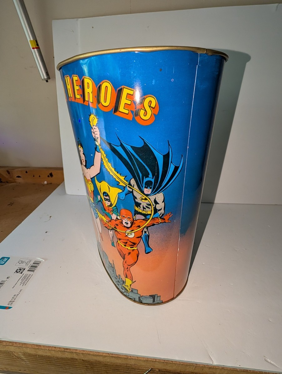 1978 Cheinco DC Super Heroes Metal Trash Can, Superman, Wonder