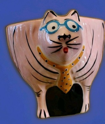 Tom Hatton Tea Cup Vintage Hand Painted Pink Cat With Tie 