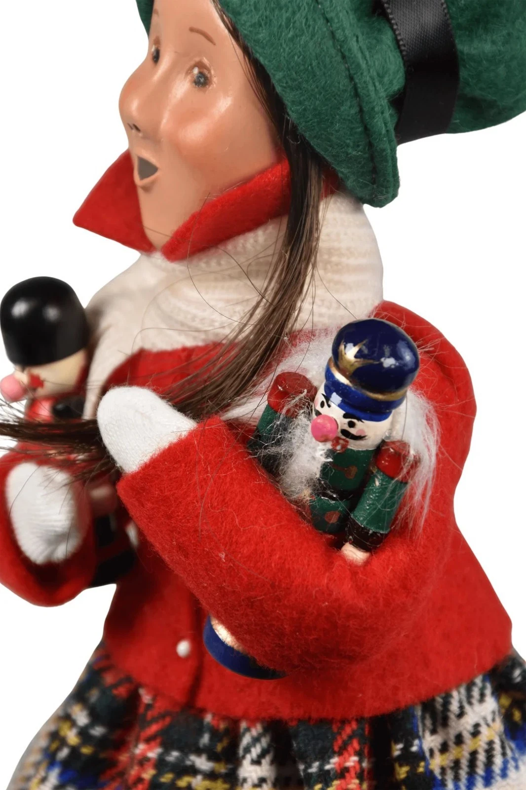 Byers' Choice Nutcracker Family Girl Caroler - Thumbnail 2
