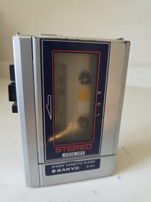 Vintage 1980s Sanyo Walkman Stereo Cassette Player M-G10 Parts Or Repair