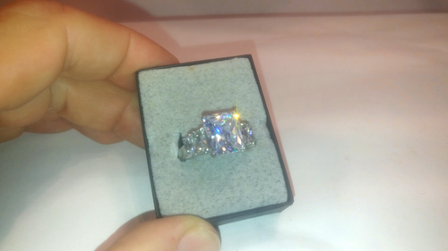 9,50 Karat Radiant Cut Zirkonia Edelstahl Verlobungsrechteck Versprechen Ring - Video 1 von 1