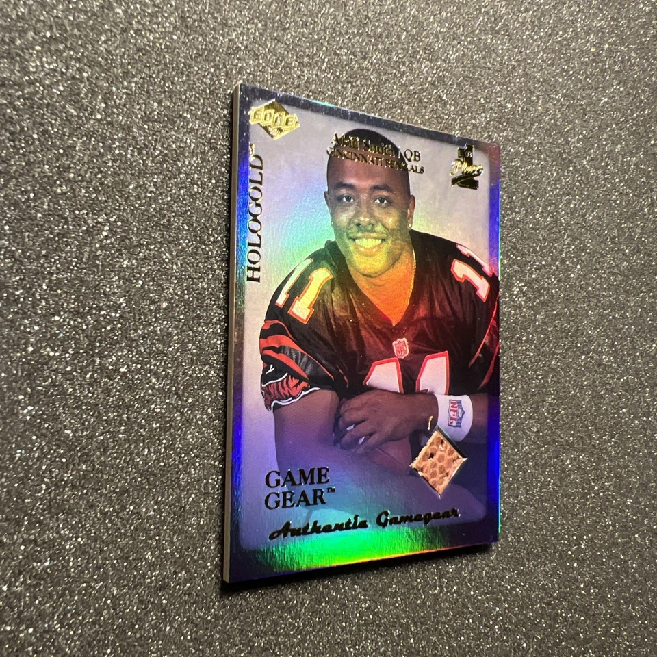 1999 Collectors Edge AKILI SMITH #RG3 Game Gear HOLOGOLD - GAME BALL 1st PLACE - Image 2 of 4