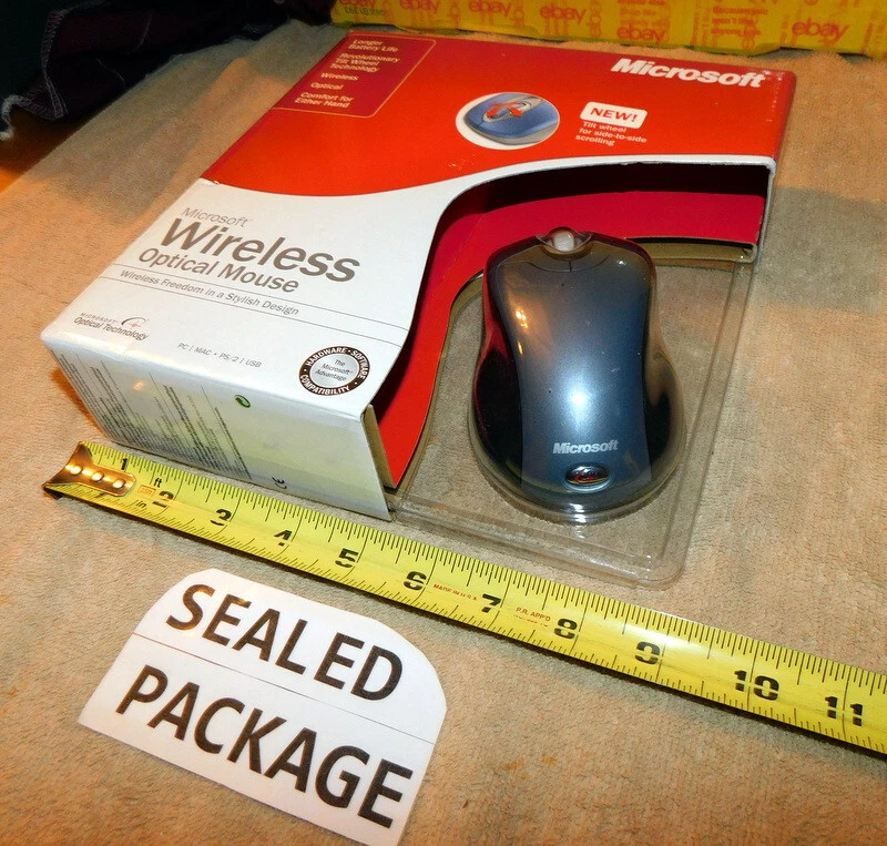 Microsoft Wireless Optical Mouse Tilt Wheel - USB NEW Sealed No. X09-49261 - Image 3 of 4
