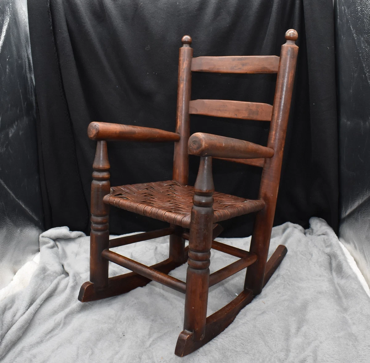 西インド古木彫 儀礼子供椅子 1930〜40年代 Child's Chair Antique Wood 1920-1949 Time Period Manufactured