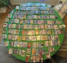 NFL TRADING CARD LOT 700+ INSERTS/SERIALS/MEMO LATE 90’s - EARLY 10’s LOOK