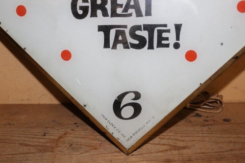 Original Vintage 1960's KIST Soda Pop 22" Lighted Pam Electric Clock Sign WORKS - Imagen 5 de 12