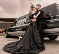 Black David's Bridal Wedding Dress