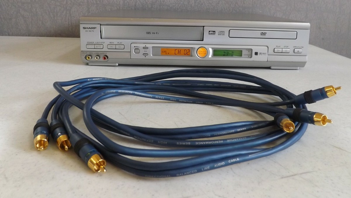Sharp DV-NC70 DVD Player VCR VHS Video Cassette Recorder + 3
